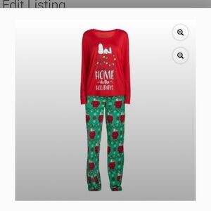 Peanut’s Snoopy Women’s Home For The Holidays Pajama Set Size Medium NWT